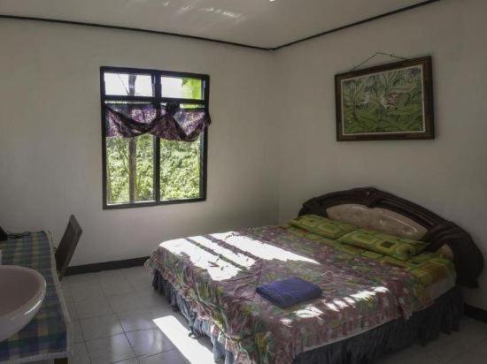 Bukit Kembar Ecotourism Hotel Gitgit Exterior photo